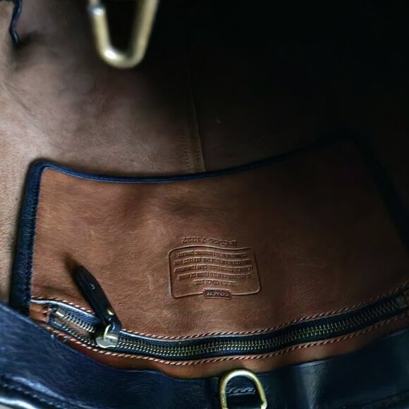 Vintage Coach Large Capacity Tote - Picture 5 of 6